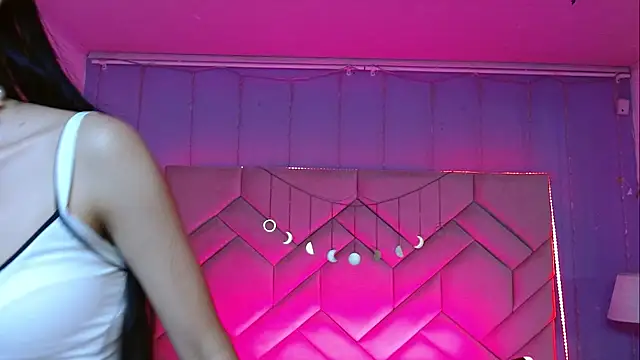 Eimy Blaze online show from 27, 4, 2026