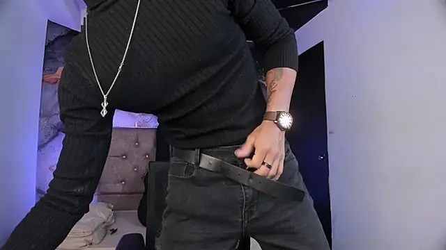 MaxiimoRomano  online show from 8, 4, 2026