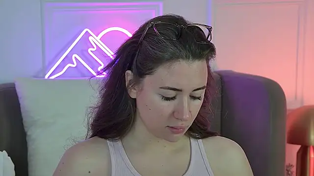 MeganStrane online show from 18, 6, 2026