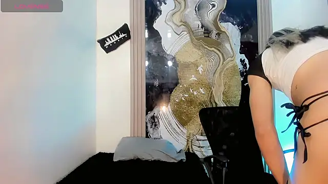 Snapshot of Tiffany_Velanyer__ chatting on 17, 7, 2026 Tiffany Velanyer online show from 17, 7, 2026