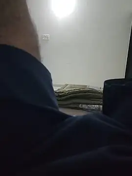 Snapshot of mavin_ chatting on 12, 4, 2026 mavin online show from 12, 4, 2026