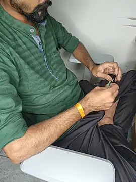 Snapshot of mavin_ chatting on 28, 7, 2026 mavin online show from 28, 7, 2026