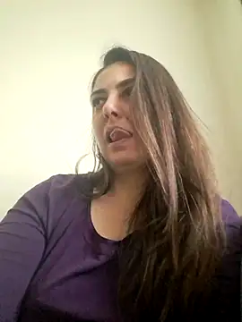 Arya Malone online show from 29, 4, 2026