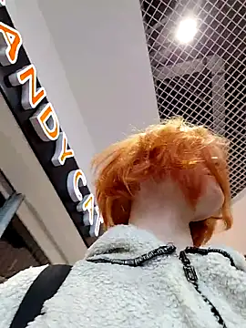 Snapshot of NinaParri chatting on 3, 4, 2026 NinaParri online show from 3, 4, 2026