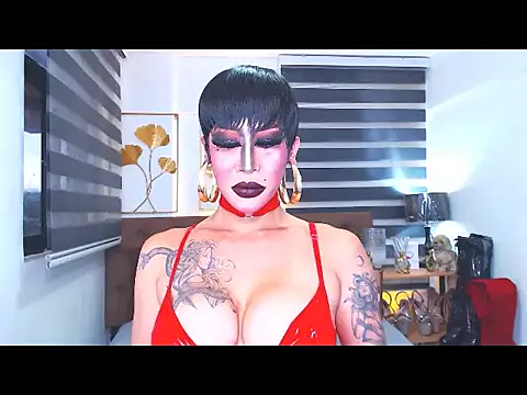 Snapshot of DominateMistressTania chatting on 25, 7, 2026 DominateMistressTania online show from 25, 7, 2026