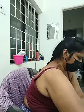 Snapshot of tamil_manjalmaami chatting on 2, 6, 2026 tamil manjalmaami online show from 2, 6, 2026