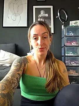 Snapshot of NicoleKaiser chatting on 29, 3, 2026 NicoleKaiser online show from 29, 3, 2026