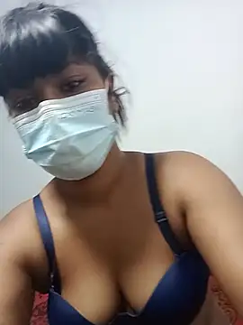 Snapshot of honeyi_babe chatting on 13, 6, 2026 honeyi babe online show from 13, 6, 2026