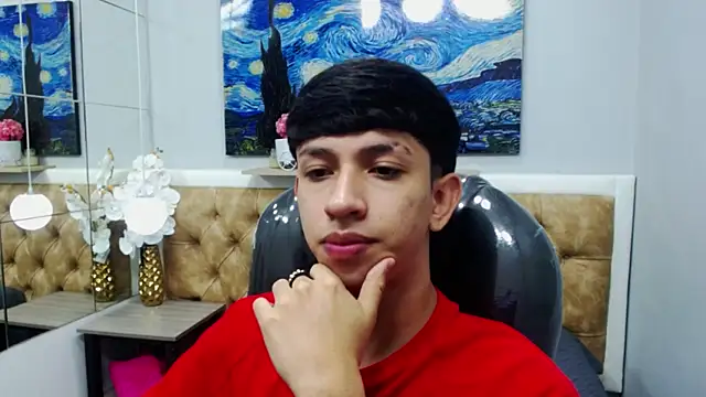 AdrianFranko online show from 4, 4, 2026