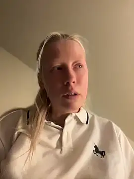 LeniMaria online show from 15, 4, 2026