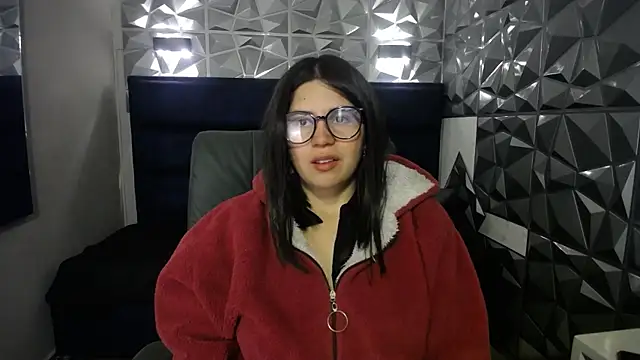 Cata black online show from 15, 4, 2026