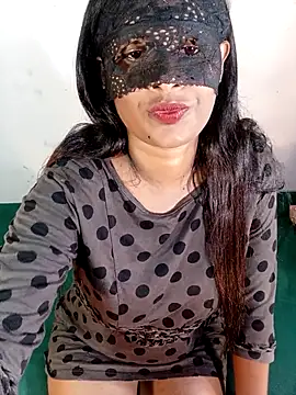 Snapshot of Kameeliya_ chatting on 5, 4, 2026 Kameeliya online show from 5, 4, 2026