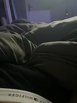 zoladj online show from 6, 4, 2026