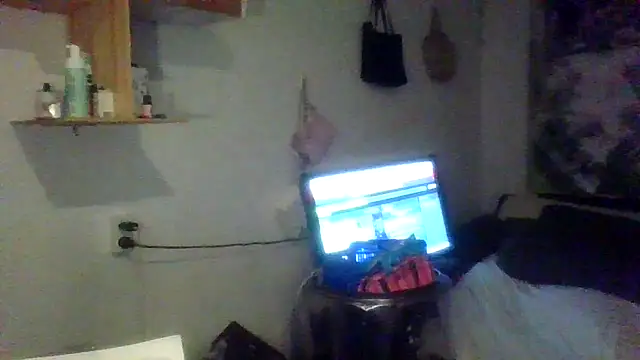 Snapshot of Anna-Cash chatting on 2, 7, 2026 Anna-Cash online show from 2, 7, 2026