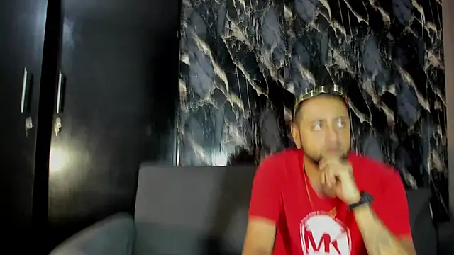 Santi rogue online show from 22, 3, 2026