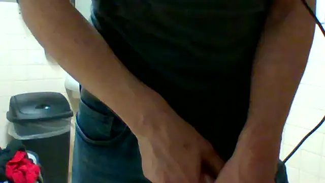 Snapshot of riotstarter187 chatting on 23, 3, 2026 riotstarter187 online show from 23, 3, 2026