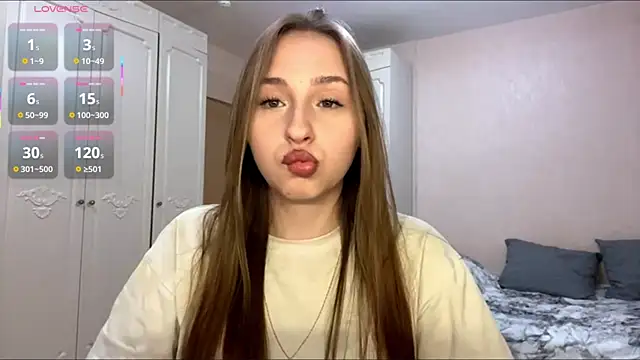 Vickyfaith online show from 28, 4, 2026