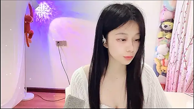 Snapshot of QQ-7890 chatting on 24, 4, 2026 QQ-7890 online show from 24, 4, 2026