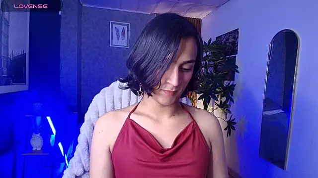 Zoee Kiss  online show from 26, 4, 2026