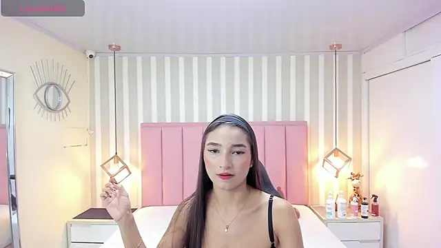 Snapshot of LIZZY_VALL chatting on 12, 6, 2026 LIZZY VALL online show from 12, 6, 2026