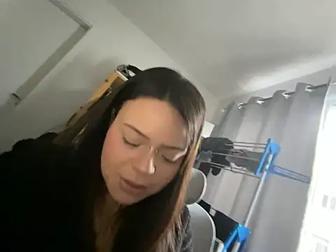 Snapshot of juel1sa chatting on 25, 6, 2026 juel1sa online show from 25, 6, 2026