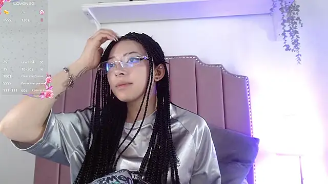 Snapshot of shiny_foxeyes chatting on 10, 4, 2026 shiny foxeyes online show from 10, 4, 2026