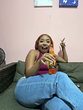 Kloe rousse01 online show from 18, 7, 2026