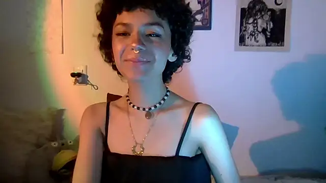 Snapshot of Tabitta_ chatting on 9, 4, 2026 Tabitta online show from 9, 4, 2026