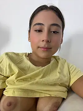 MelodyRey   online show from 11, 5, 2026