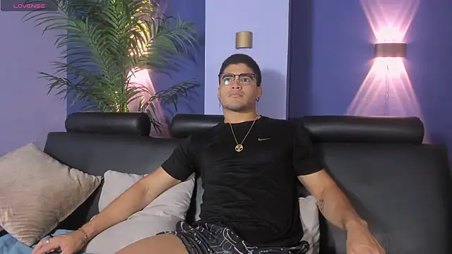 Snapshot of DanteTargaryen chatting on 29, 3, 2026 DanteTargaryen online show from 29, 3, 2026