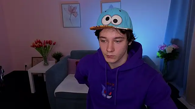 Snapshot of KevinStrike chatting on 25, 3, 2026 KevinStrike online show from 25, 3, 2026