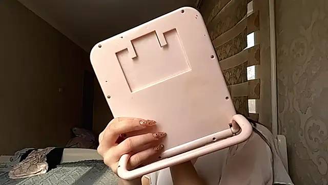 EffieCappaert online show from 20, 3, 2026