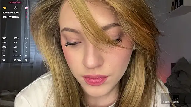1Kellynaive online show from 24, 4, 2026