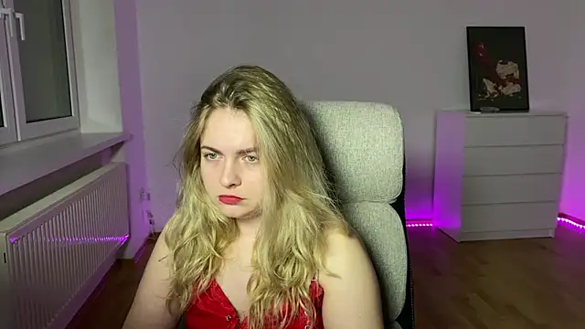 EvaKraz online show from 13, 4, 2026