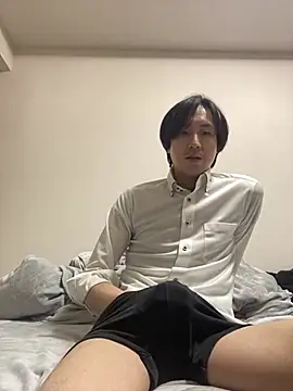 Snapshot of youta200 chatting on 15, 4, 2026 youta200 online show from 15, 4, 2026