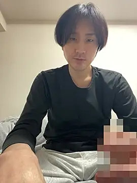 Snapshot of youta200 chatting on 17, 4, 2026 youta200 online show from 17, 4, 2026