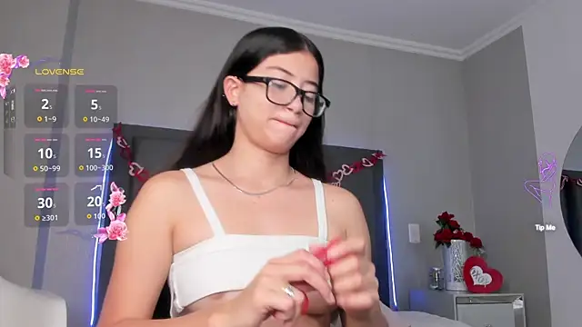 mia gomez7 online show from 18, 4, 2026