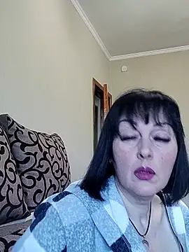 HelgaDennis online show from 5, 5, 2026