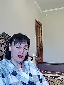 Snapshot of HelgaDennis chatting on 6, 5, 2026 HelgaDennis online show from 6, 5, 2026