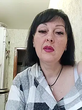 Snapshot of HelgaDennis chatting on 1, 6, 2026 HelgaDennis online show from 1, 6, 2026