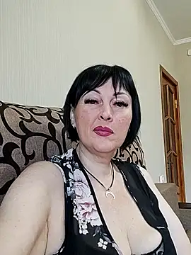 Snapshot of HelgaDennis chatting on 10, 7, 2026 HelgaDennis online show from 10, 7, 2026