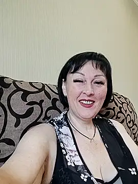 Snapshot of HelgaDennis chatting on 14, 7, 2026 HelgaDennis online show from 14, 7, 2026