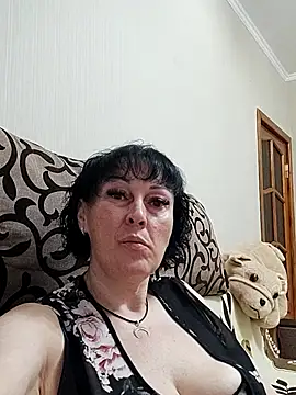 Snapshot of HelgaDennis chatting on 22, 7, 2026 HelgaDennis online show from 22, 7, 2026
