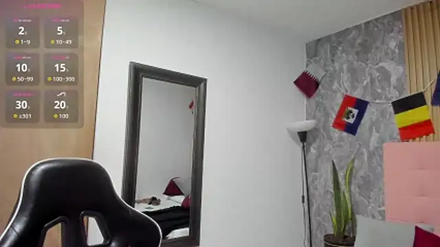 Snapshot of luna_lat chatting on 30, 6, 2026 luna lat online show from 30, 6, 2026