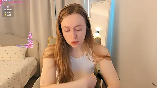 Snapshot of mowalova chatting on 2, 7, 2026 mowalova online show from 2, 7, 2026