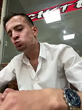 Snapshot of globalfucker34 chatting on 21, 5, 2026 globalfucker34 online show from 21, 5, 2026
