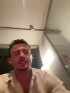 Snapshot of globalfucker34 chatting on 3, 7, 2026 globalfucker34 online show from 3, 7, 2026