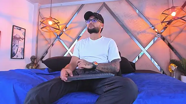 Snapshot of KyleJoss30 chatting on 19, 3, 2026 KyleJoss30 online show from 19, 3, 2026