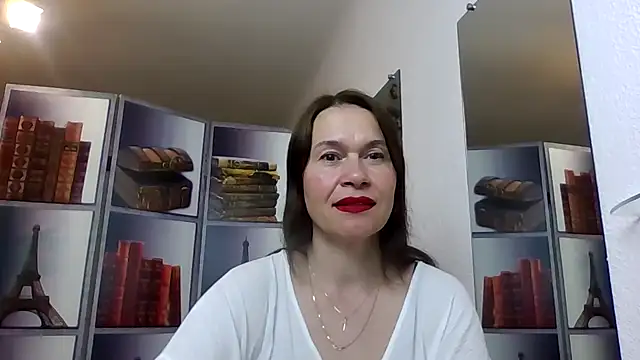 Snapshot of Selena_Moo chatting on 18, 5, 2026 Selena Moo online show from 18, 5, 2026