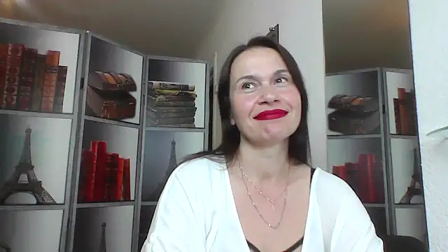 Snapshot of Selena_Moo chatting on 24, 5, 2026 Selena Moo online show from 24, 5, 2026
